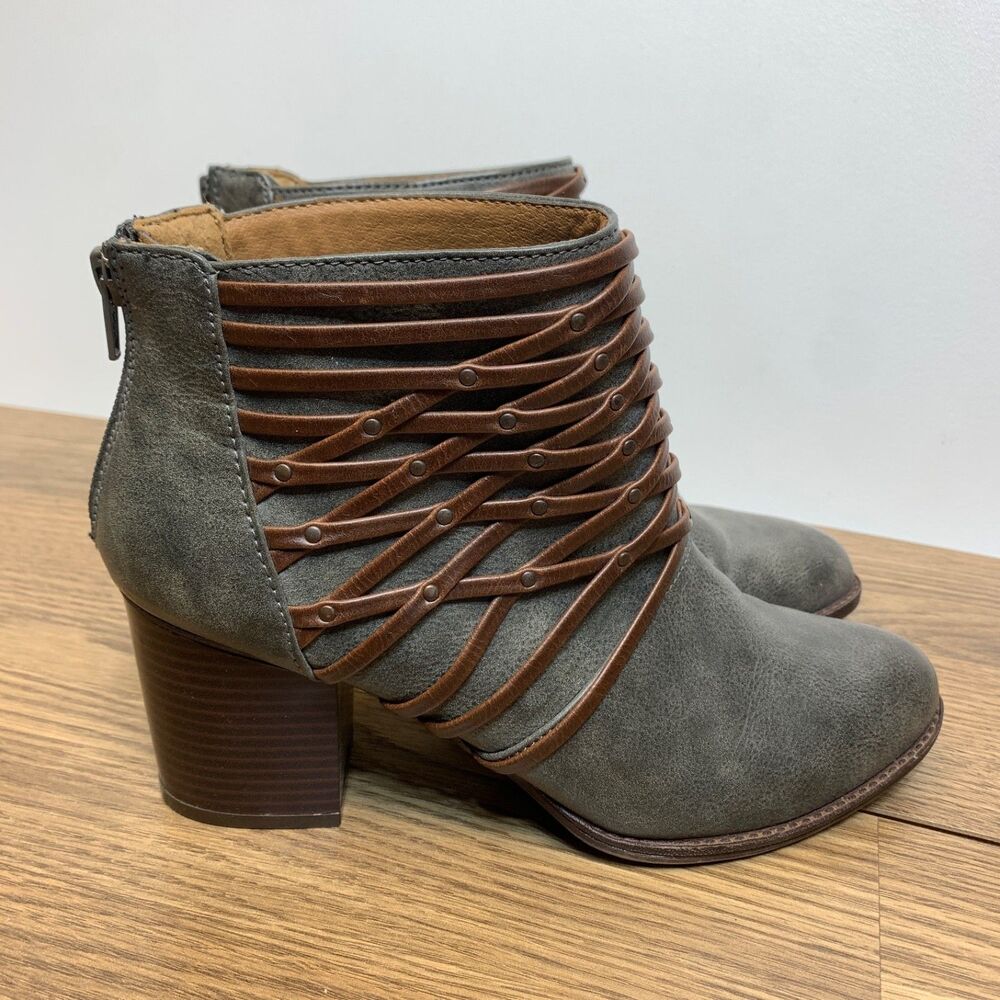 Sofft Euro Ankle Boots Womens 8 Gray Brown Faux Leather Woven Accent Block Heels